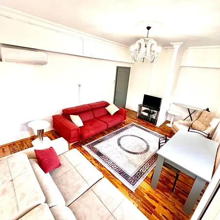 Apartment Konyaalti 600 Metre Uzaklikta 2+1 Antalya