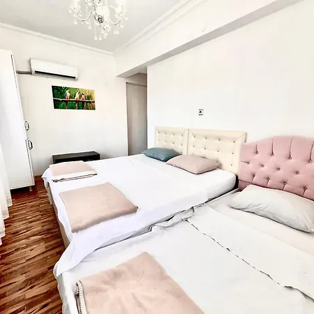Apartment Konyaalti 600 Metre Uzaklikta 2+1 *